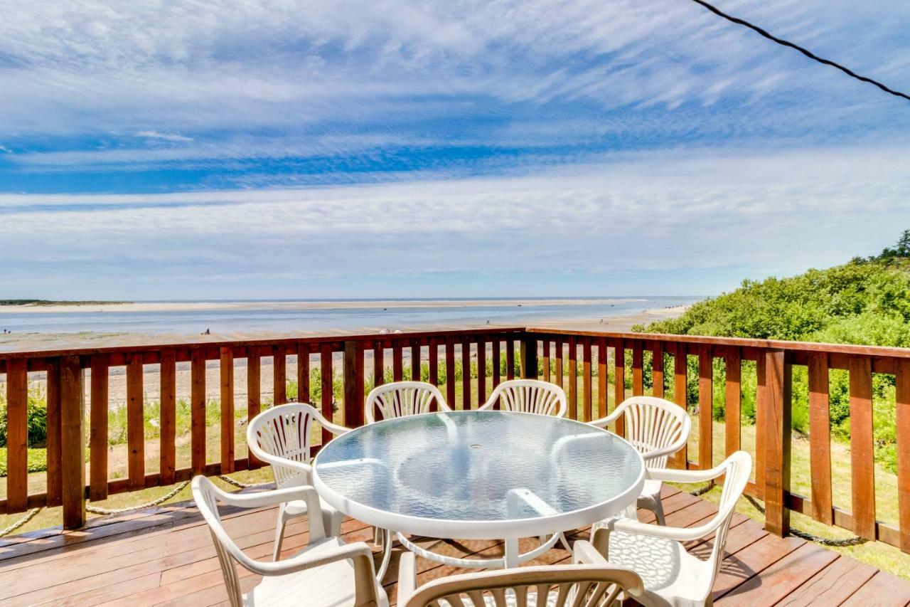 Happy Camp Beachfront Cabin Netarts Bagian luar foto